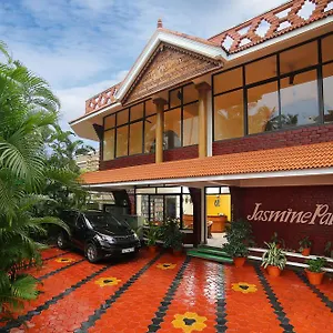 Jasmine Palace Ковалам